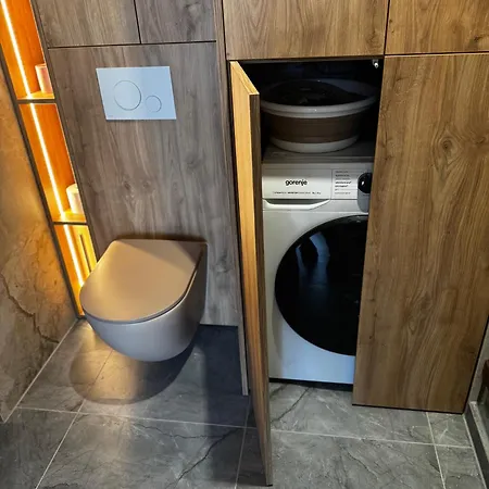 Rabczanski Taras Z Jacuzzi I Otwieranym Dachem